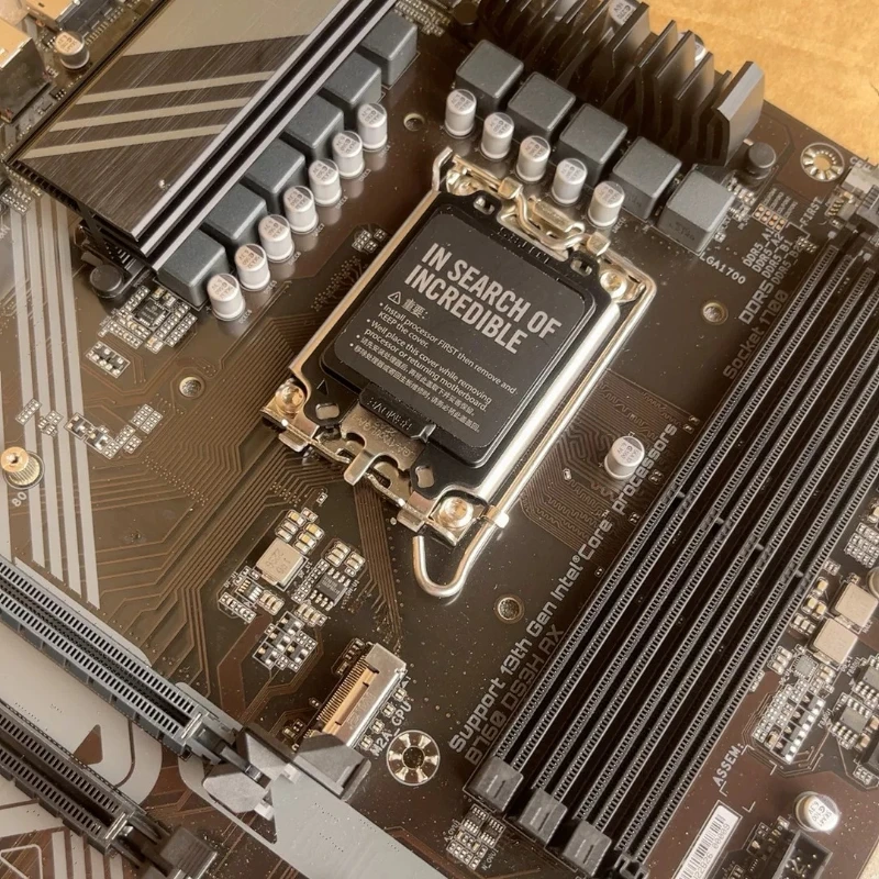 Used for GIGABYTE B760 DS3H AX - огляд і ціна Ddr5 8Gb