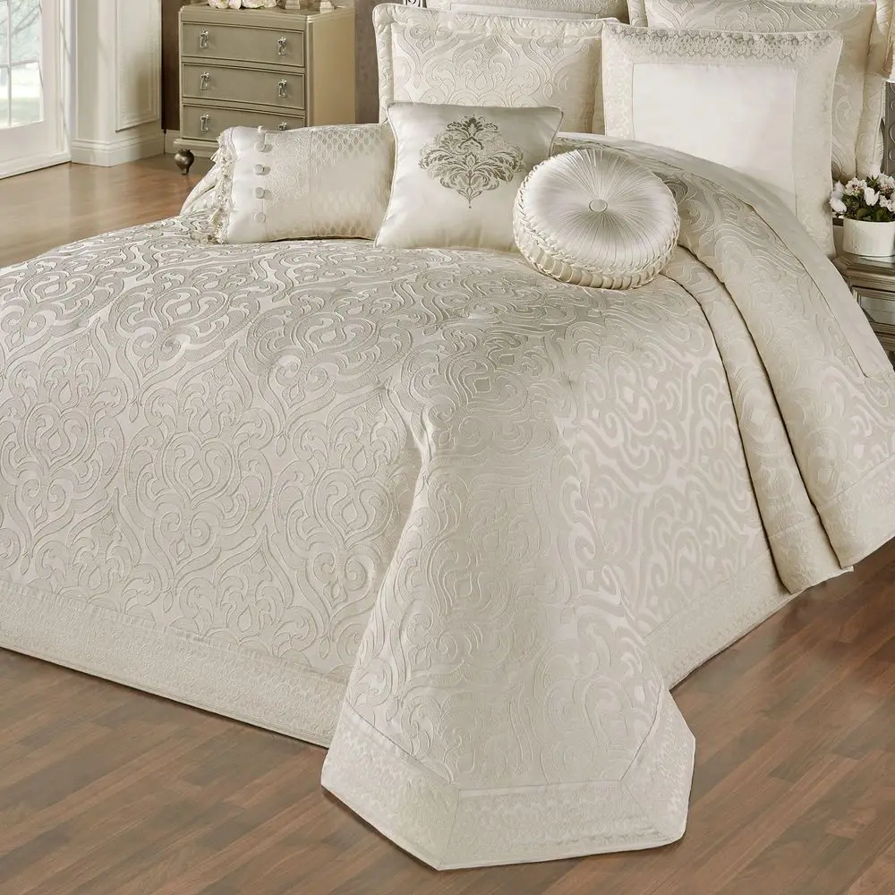 

Seraphina Jacquard Woven Damask Ivory with Gold Lurex Grande Bedspread
