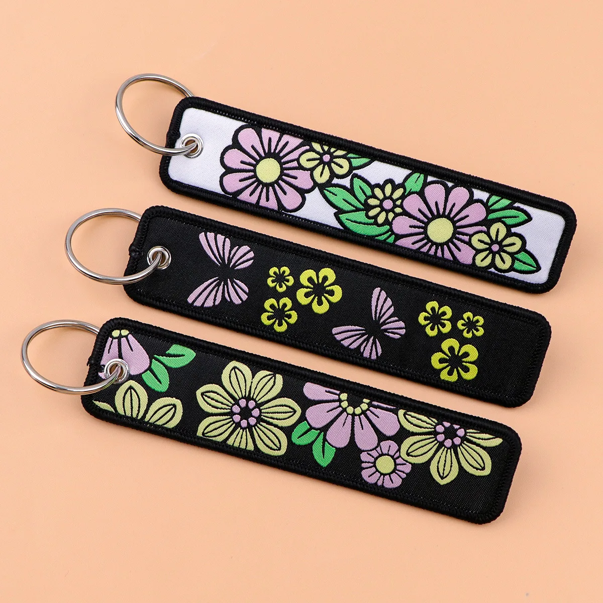 Flower Pattern Woven Label Keychain, Car Key Ring Pendant, Backpack & Motorcycle Decor Accessory