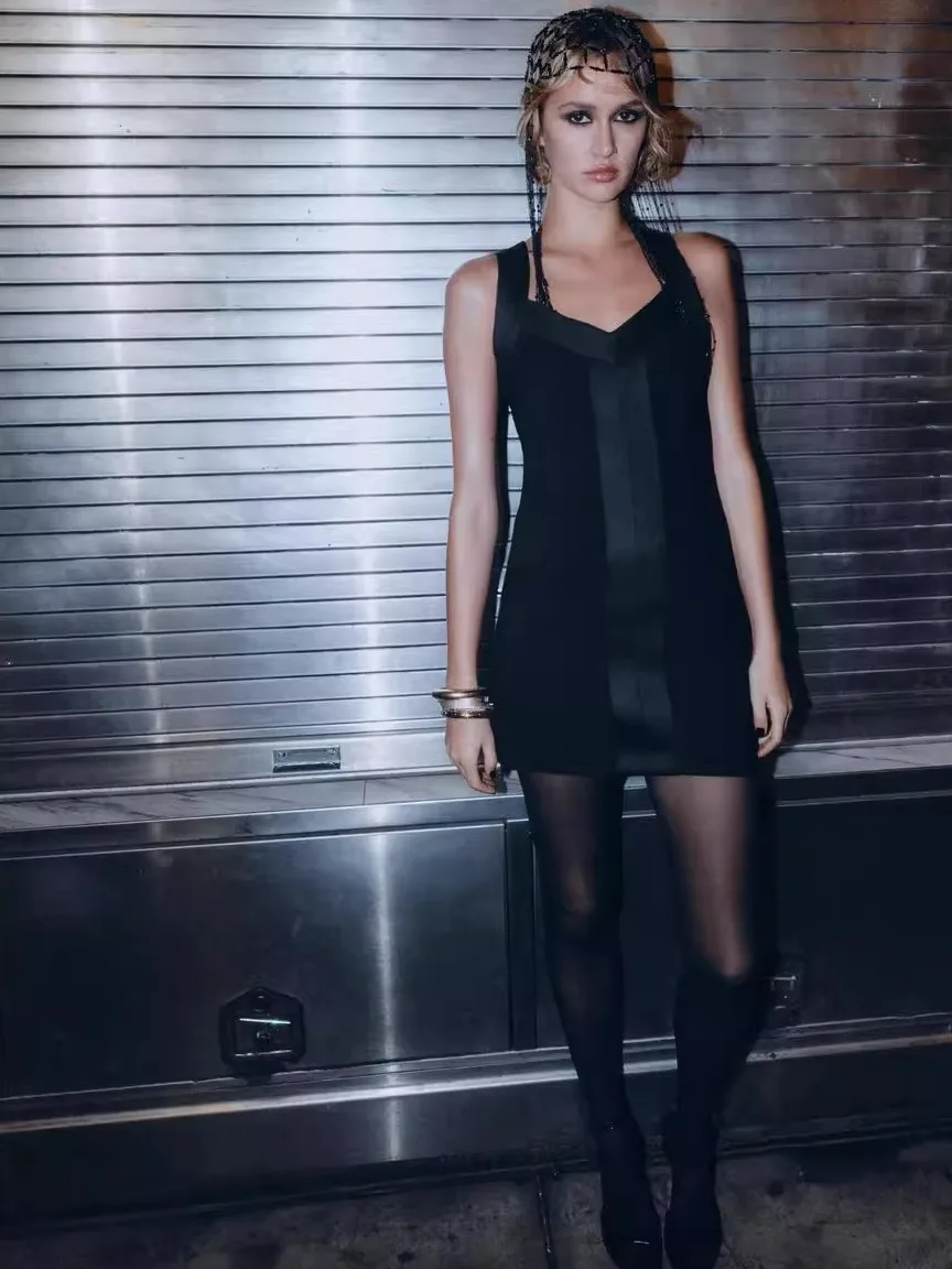 Ele V-Ne Wide Strap… - image