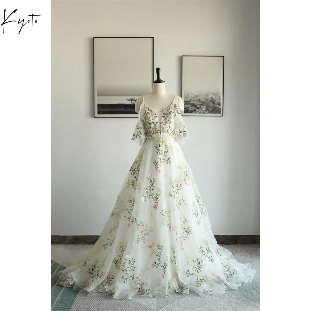 كيوتو مخصص الأخضر الأزهار طباعة الخامس الرقبة فستان الزفاف السباغيتي حزام ألف خط vestidos de novia البريدي الخلفي ذيل محكمة رسمي