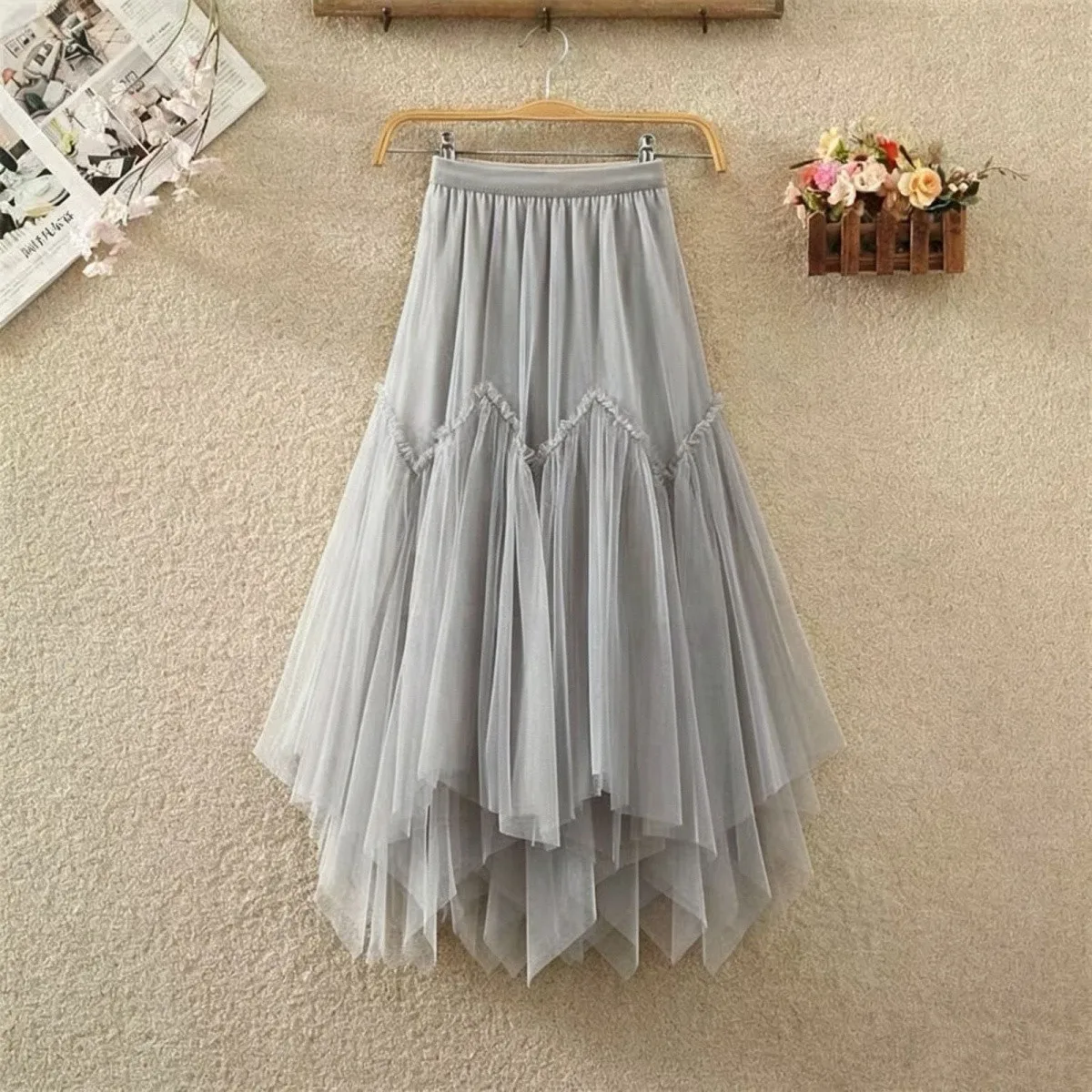 Eleganter Tüll-Midirock, Feenartiger Netzrock, unregelmäßiger, flauschiger Rock, Party-Herbst-Ballkleid, süßer, gestufter Rock mit elastischem Bund, A-Linie – Detail 7
