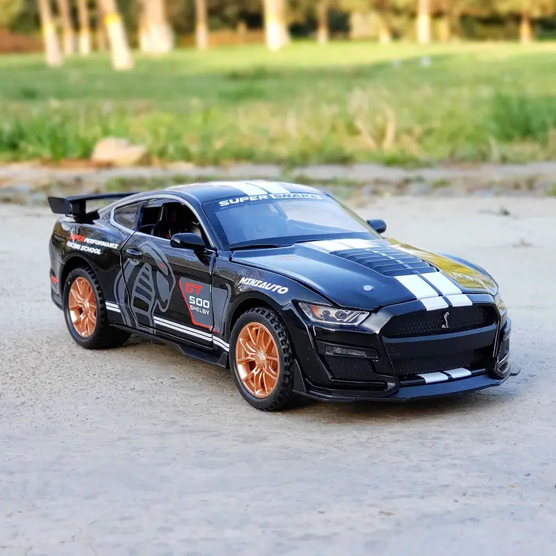

1:32 Mustang GT500 Sports Car Simulation Diecast Metal Alloy Model car Sound Light Pull Back Collection Kids Toy Gifts