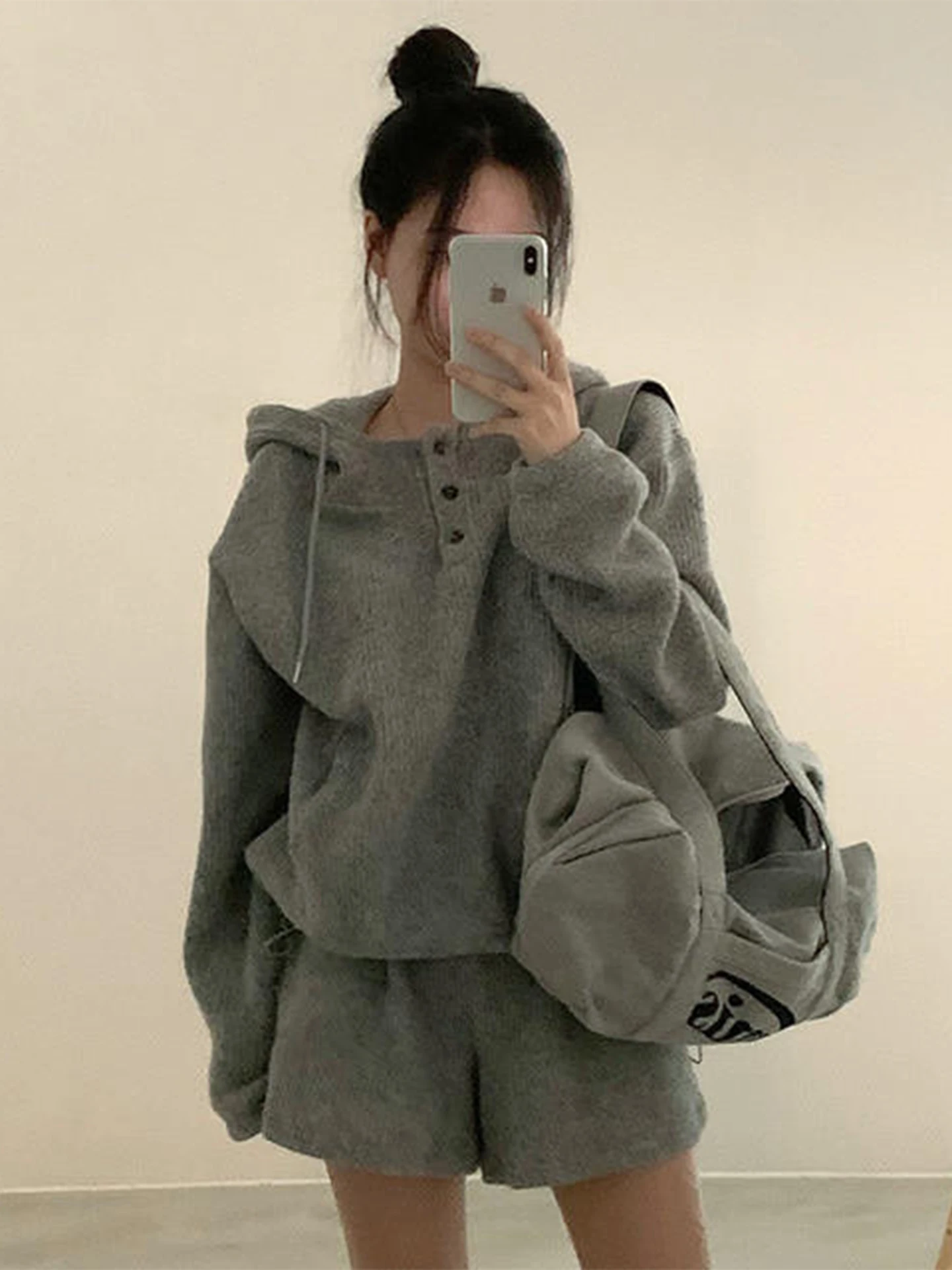Liangliang Korean Style Lazy Grey Hoodie Women's High Waist Wide Leg Casual Shorts Two Piece Set Comfortable Loose Fit Autumn...