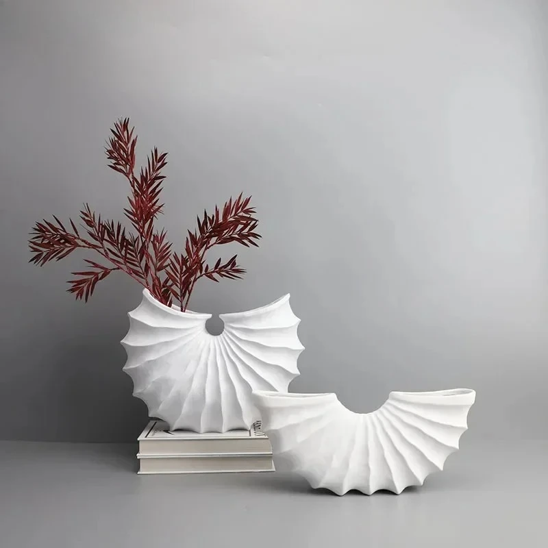 European Scalloped Conch Floral Vase Resin Flower Pots Flower Arrangement Decorative Modern Decor Desk Decoration Crafts Vases