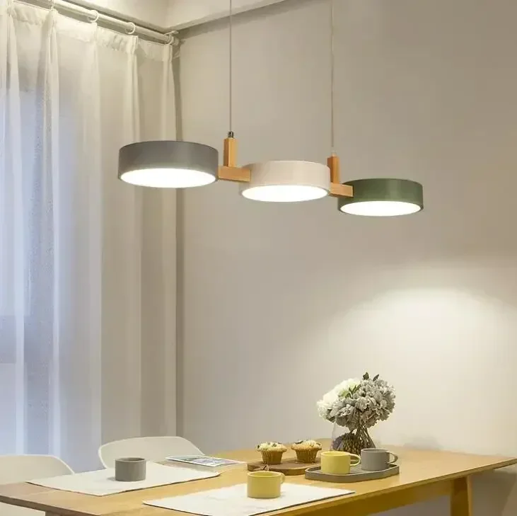 three head Wood structure Nordic restaurant lamp modern simple macaron color bar bedroom coffee shop Chandelier