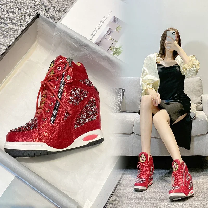 Scarpe da donna con punta a punta in vera pelle con paillettes Bling Lace Up Sneaker con zeppa nascosta scarpe con tacco a zeppa in oro con cerniera