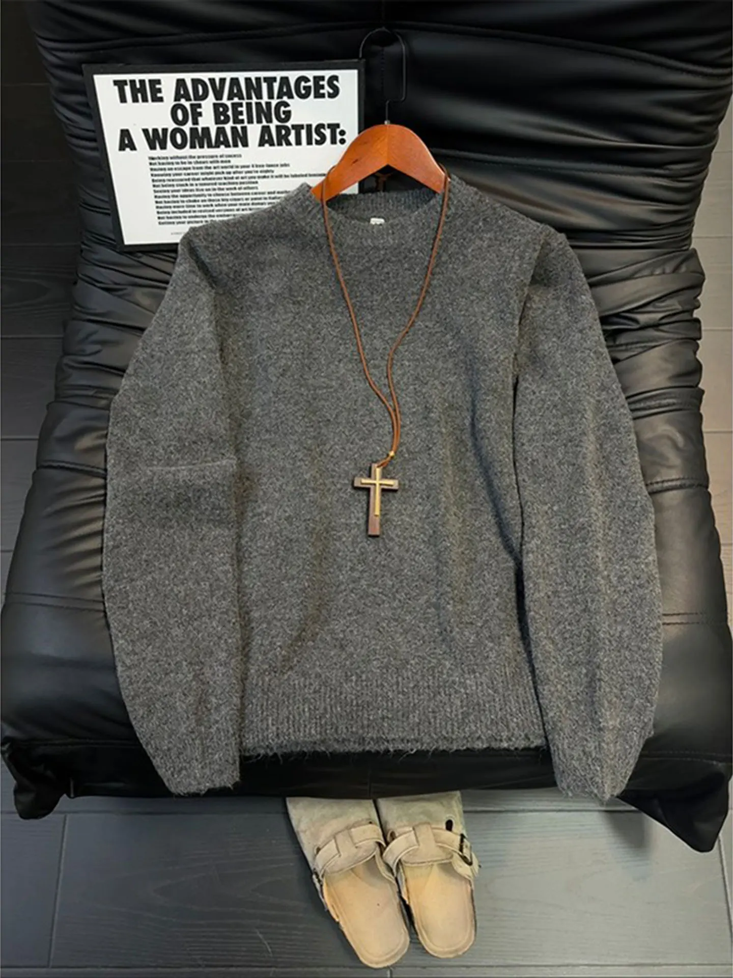 

Vintage round Ne Knitted Base irt Men's Winter Korean Sle Sweater Lazy High-End Feel Overhead Inner Wear Top