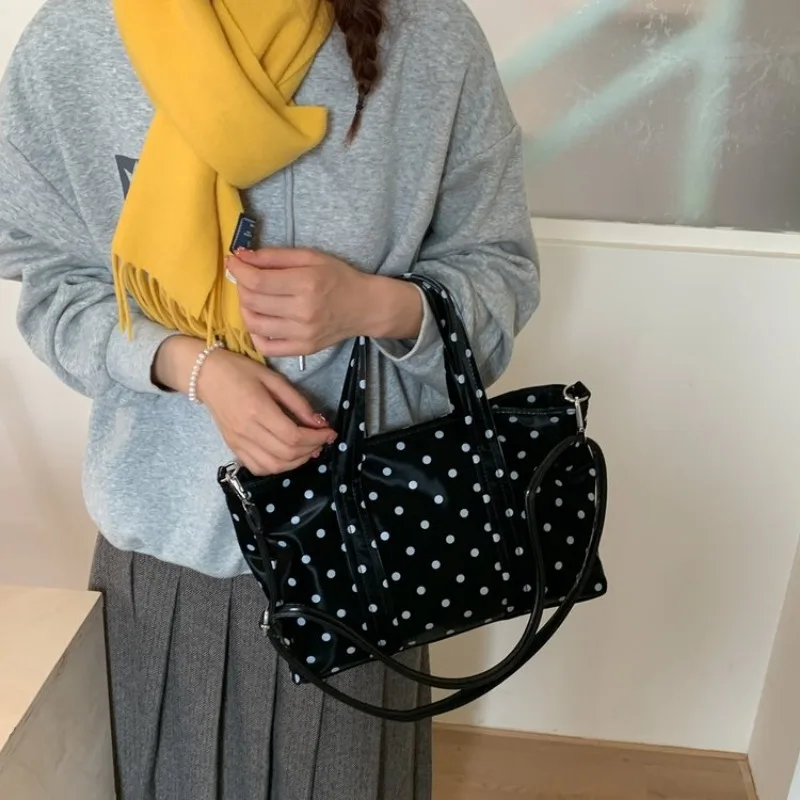 

Elegant Sleek Work Bag Office Commuting Business Trip 2025 New Model Exquisite Glamorous Versatile Chic Practical