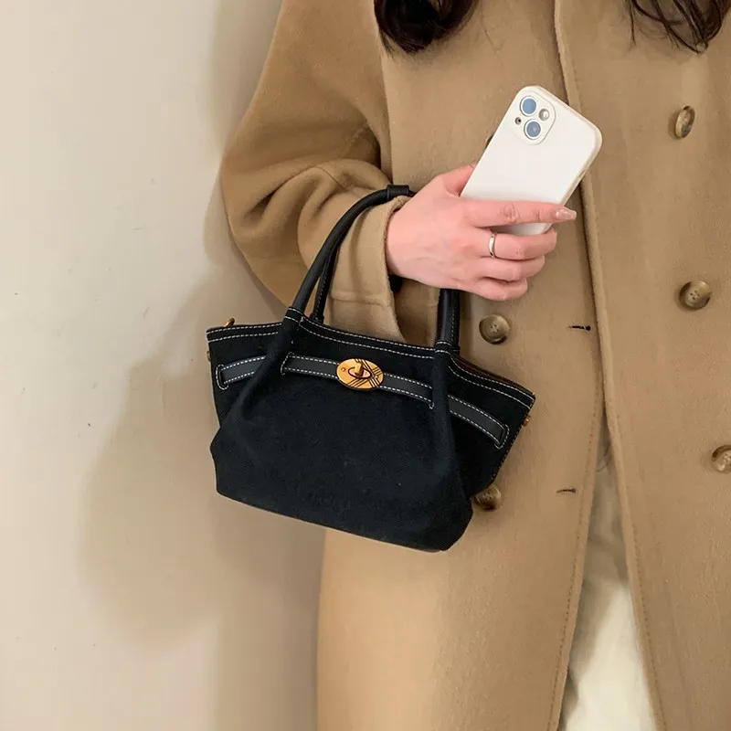 

Famous Designer Women's Leather Handbag Crossbody Bag Shoulder Messenger Tote For Fashion Ladies By Luxury Brand