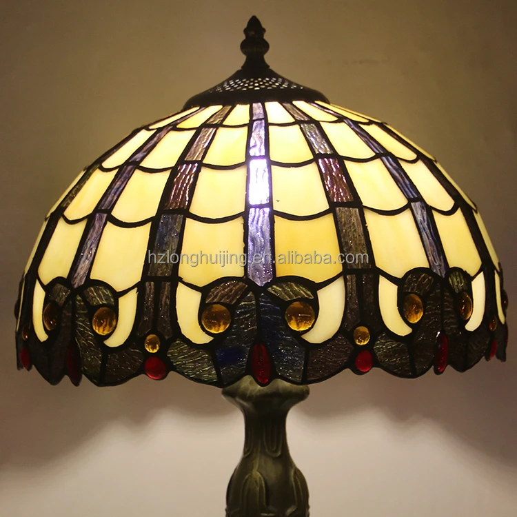 12 Inch European Style Shell Lamp Peacock Tail Desk Light Bedroom Bedside Lamp Tiffany Peacock Tail Table Lamp