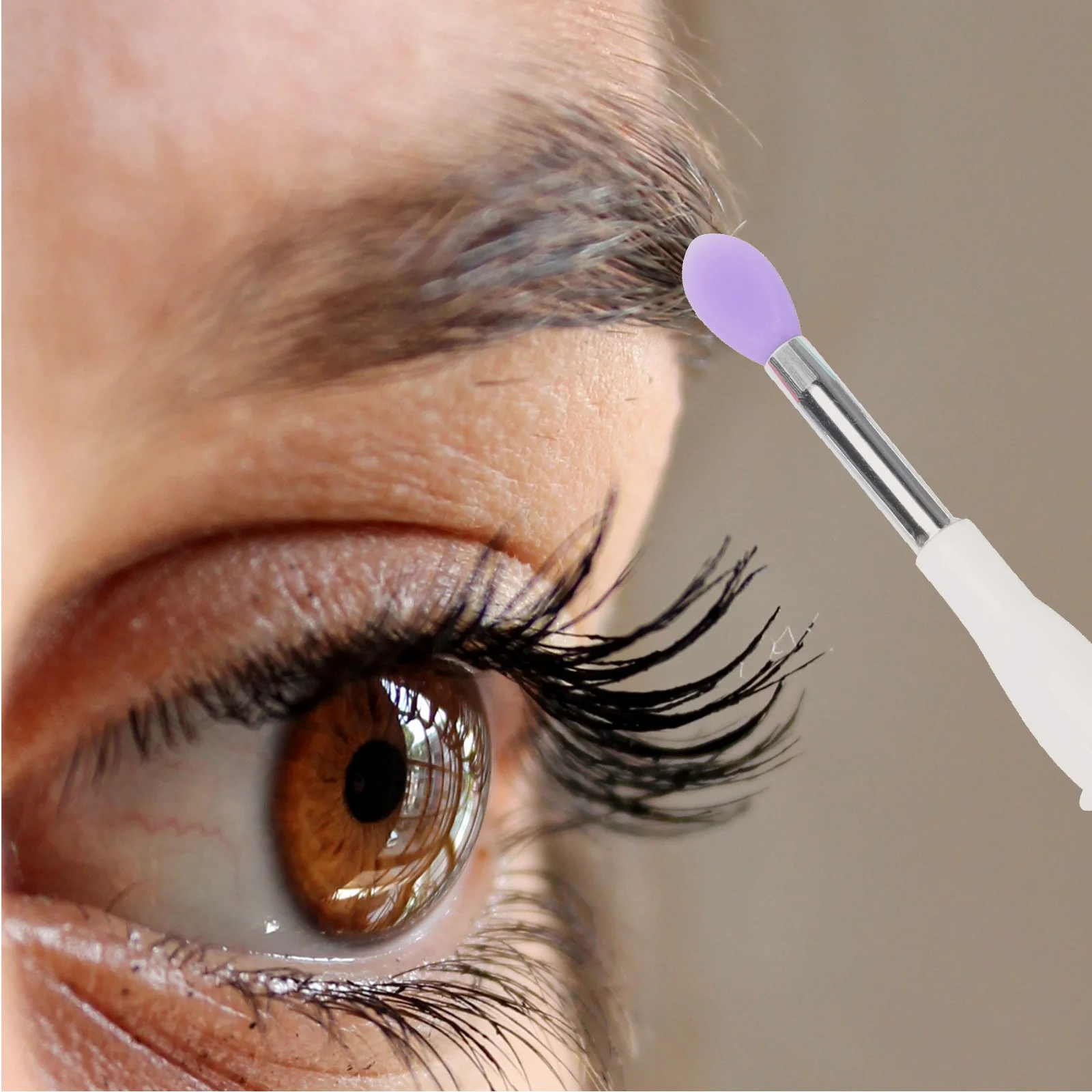 Set di pennelli per labbra in silicone da 6 pezzi Applicatori portatili per rossetto Pennello per trucco ombretto Punta morbida Facile da trasportare per cosmetici