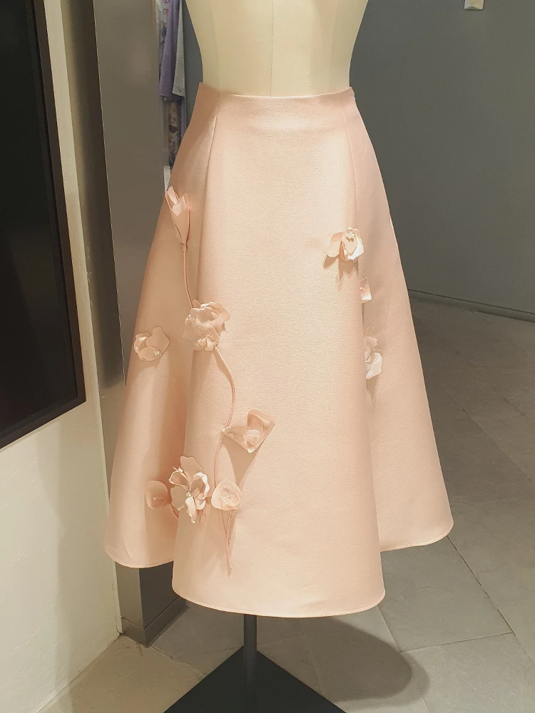 LILURR High Waist Midi A-Line Skirt with 3D Flower Decoration Fashionable Slimming Korean Style Women's Skirt for Commuting