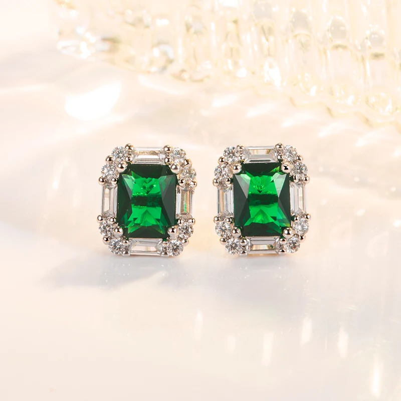 Fashion Earrings for Women 925 Silver Jewelry Rectangle Emerald Zircon Gemstone Stud Earrings Wedding Bridal Party Accessories