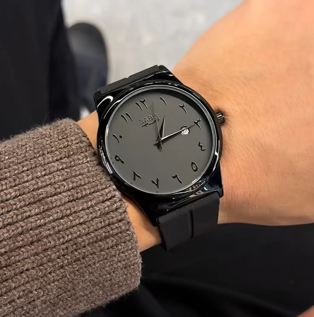 

SABR Men's Quartz Watch Fashion and Simple Business Men's Watch Student Watch Waterproof Silicone Strap Sports Watch