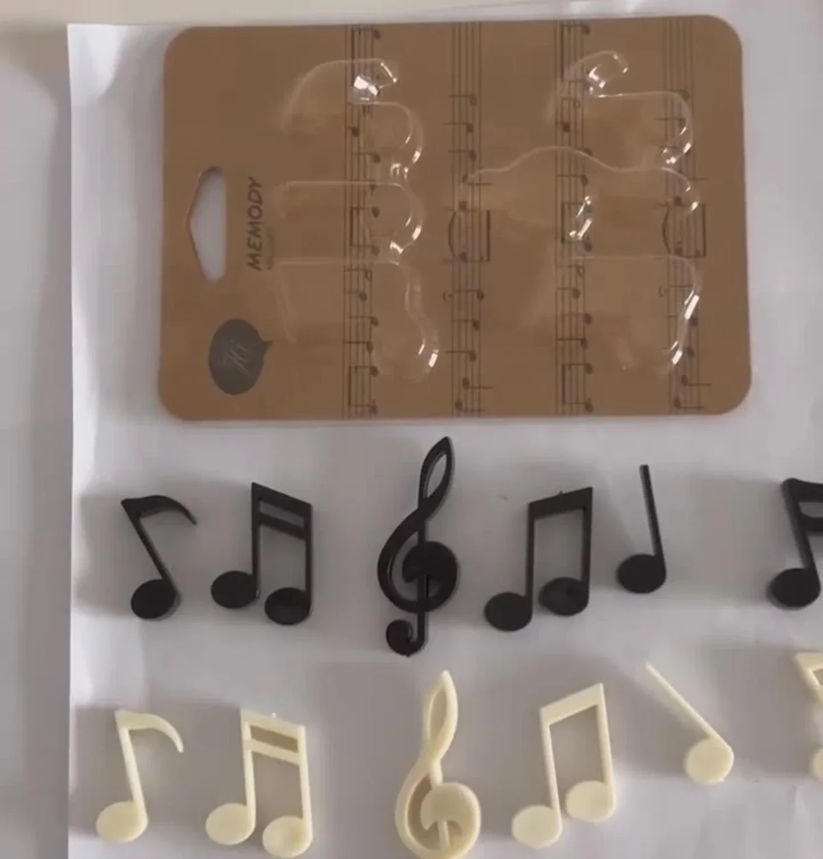 Music note refrigerator sticker, creative piano score note, magnet refrigerator sticker