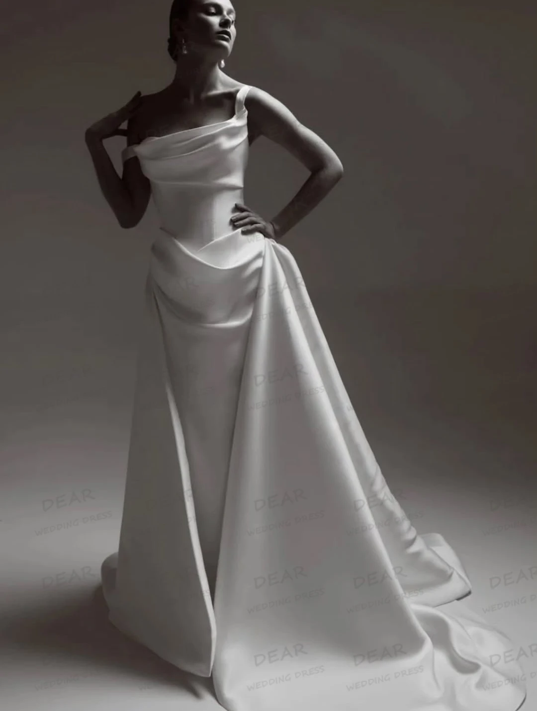 

Simple Mermaid Wedding Dresses Boat Neck Women's Sleeveless Backless Bridal Gowns Satin Vestidos De Novia Princess Customized