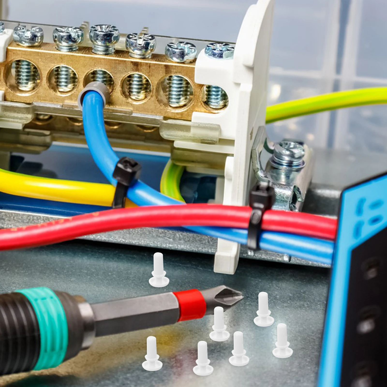 

100pcs Plastic Insulation Expansion Clips White Rivet Fasteners For Car Panel Trim Bumper Door Auto Body Repair Kit