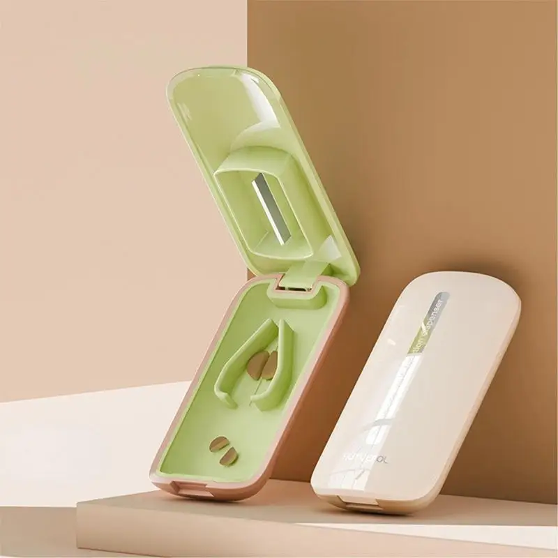 New Hot Splitters Cutter Medicine Vitamin Split Drugs Tablet CuttingPortable Pill Box Cases Container Storage Organizer Care