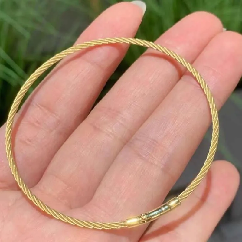 

Solid 18K Yellow Gold Bracelet Women AU750 Gold 1.4mm Rope Chain Bracelet 1pcs