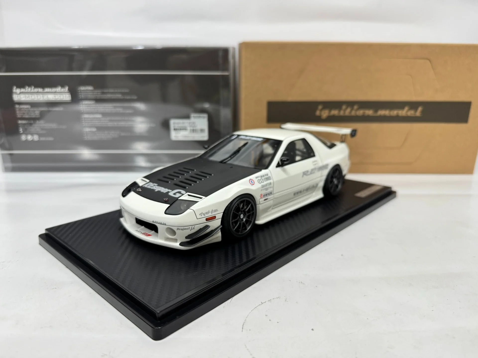 

IG 1:18 RX7 FC3S RE White JDM Simulation Limited Edition Resin Metal Static Car Model Toy Gift