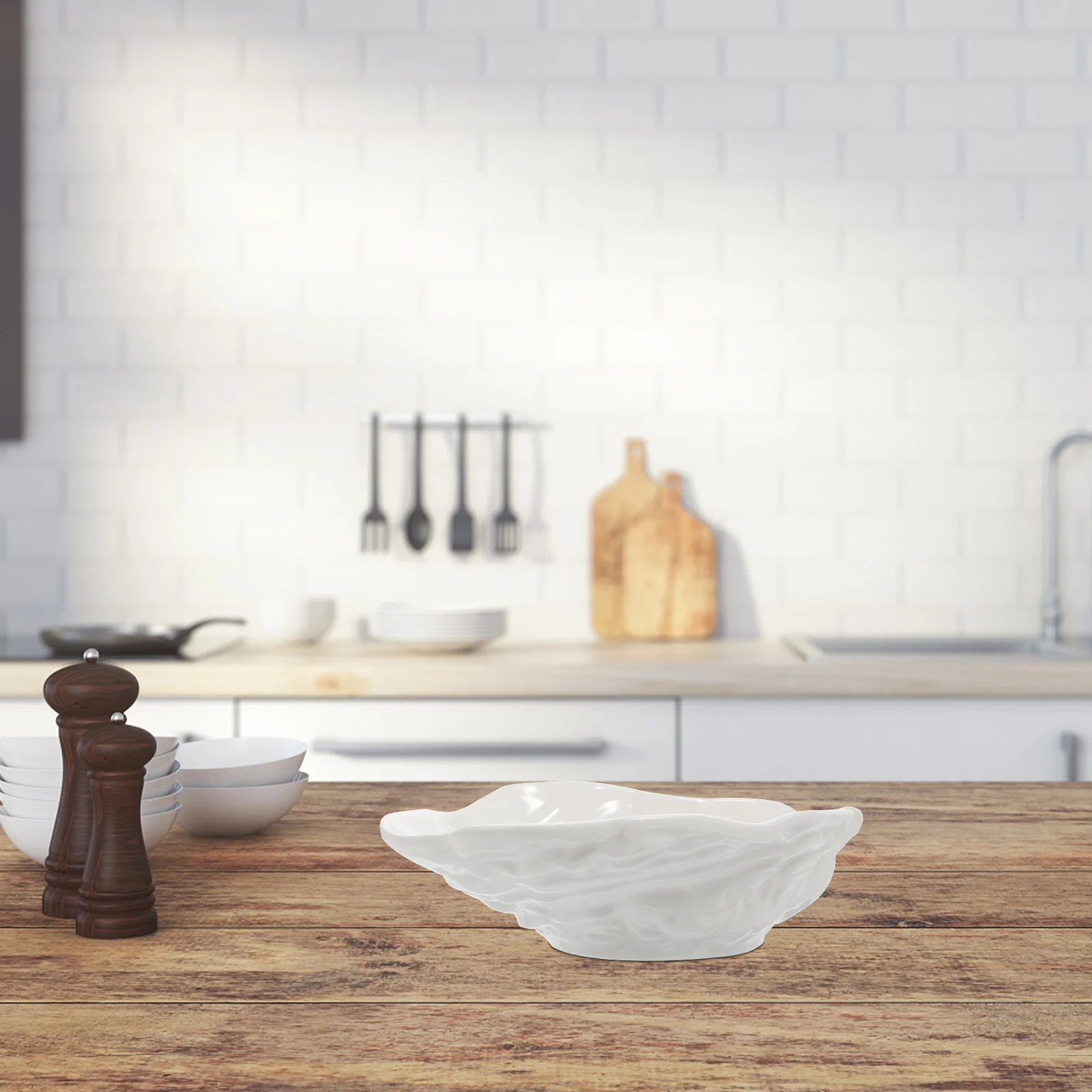 

1Pcs Creative Ceramic Oyster Bowl Western Food Serving Container Soup Instant Noodle Salad Rice Bowl Food Serving Container