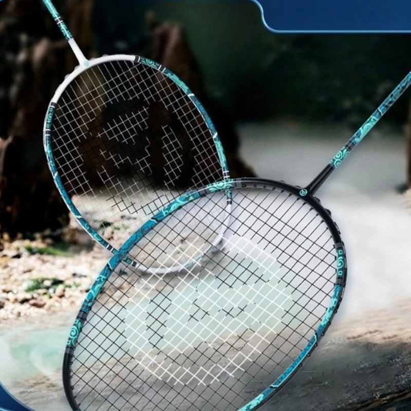 

Turbo Boost 6U Lightweight Carbon Fiber Badminton Racket AI Weight Balanced Competition Feel Tech High-Performance Play