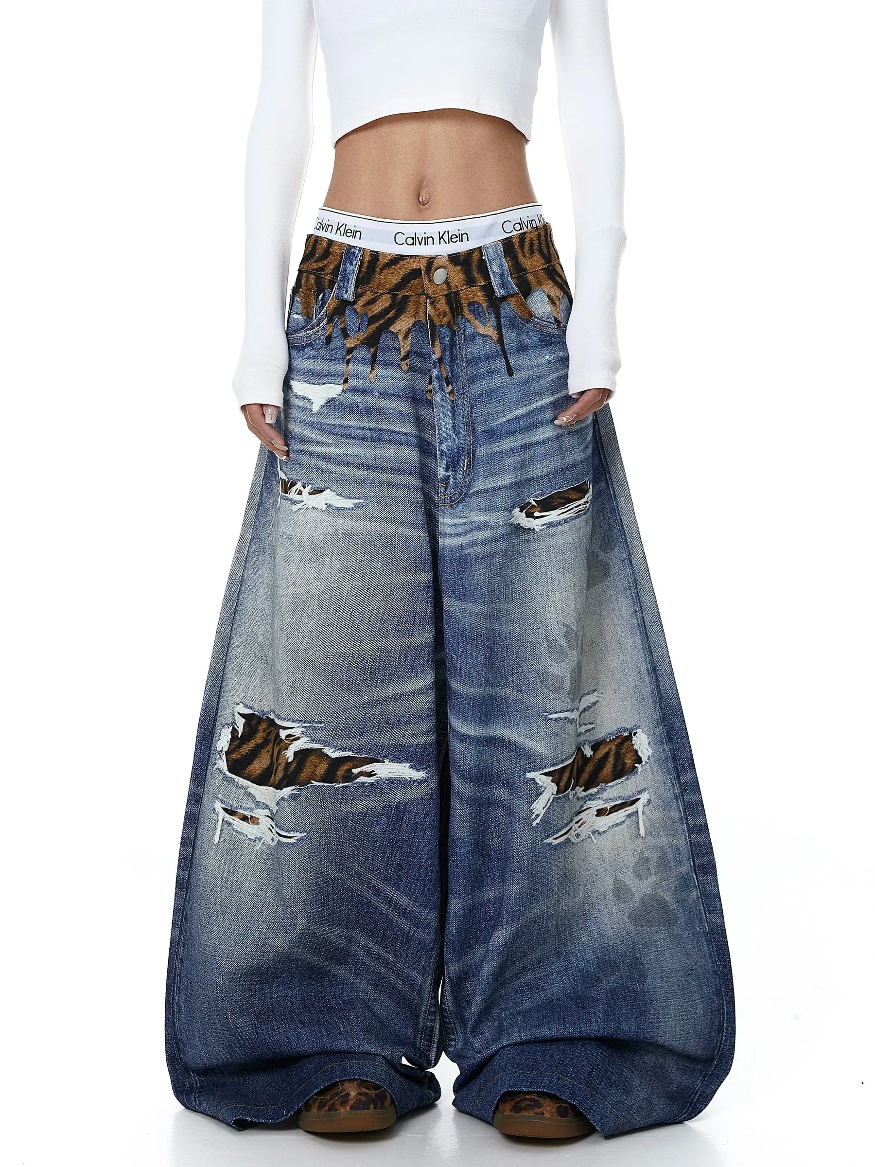 American Style High Print Tiger Pattern Hole Design Denim Pants Men Women Casual Wide Leg Knife Pants Digital Printing Jeans