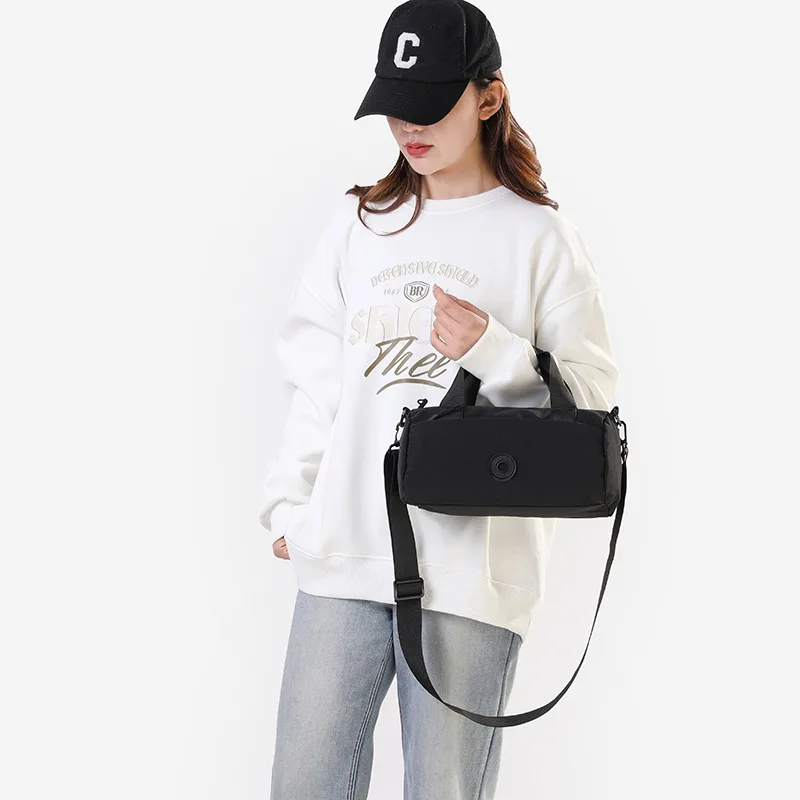 Lightweight Small Sports Bag Outdoor Leisure Travel Crossbody Bag Large Capacity Yoga Training Handbag Storage Bag