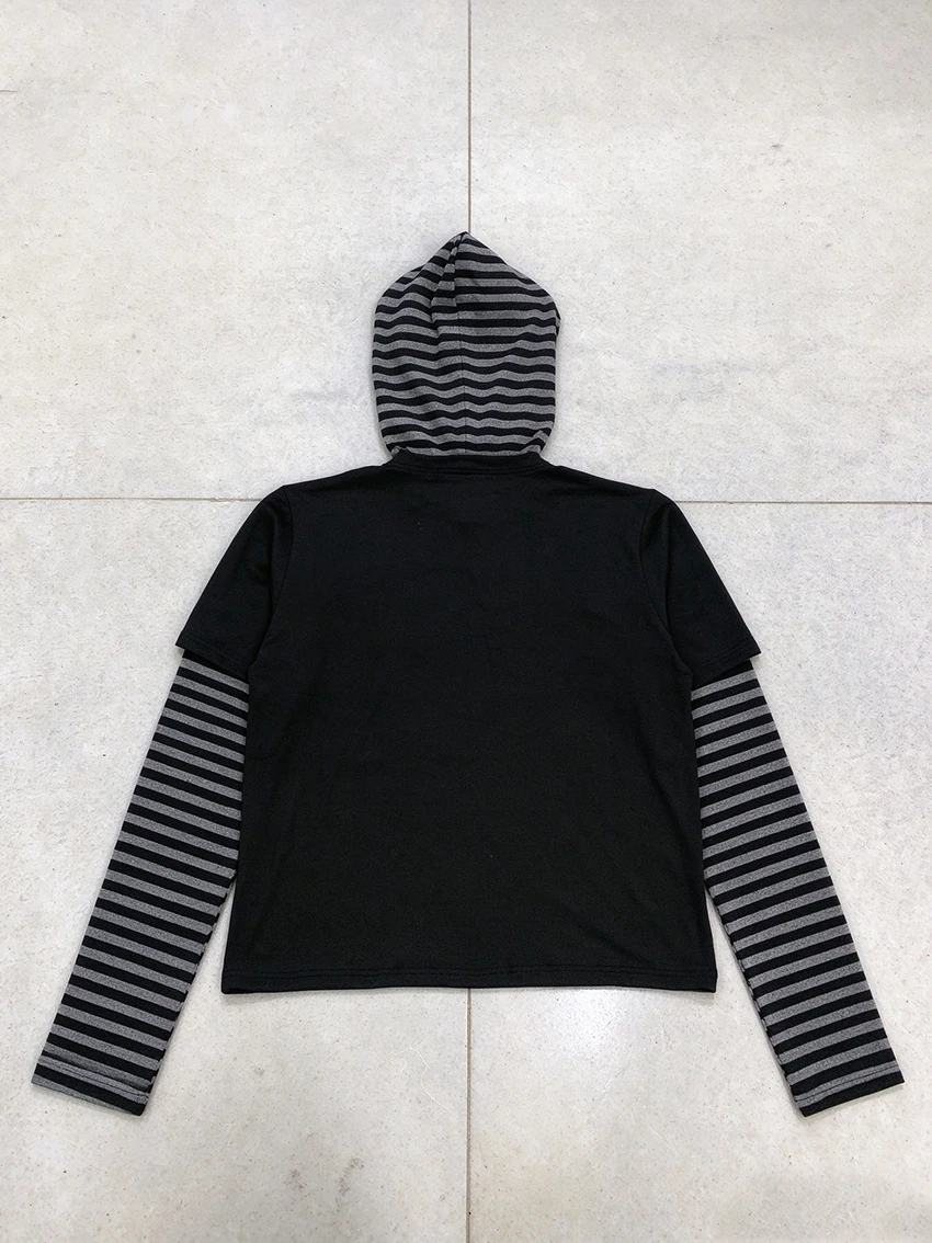 Gothic Aesthetics Women Hoodie T Shirts Fashionale Striped Sleeve Rivet Detail Fake Two-piece Long Sleeve Casual Streetwear Tees
