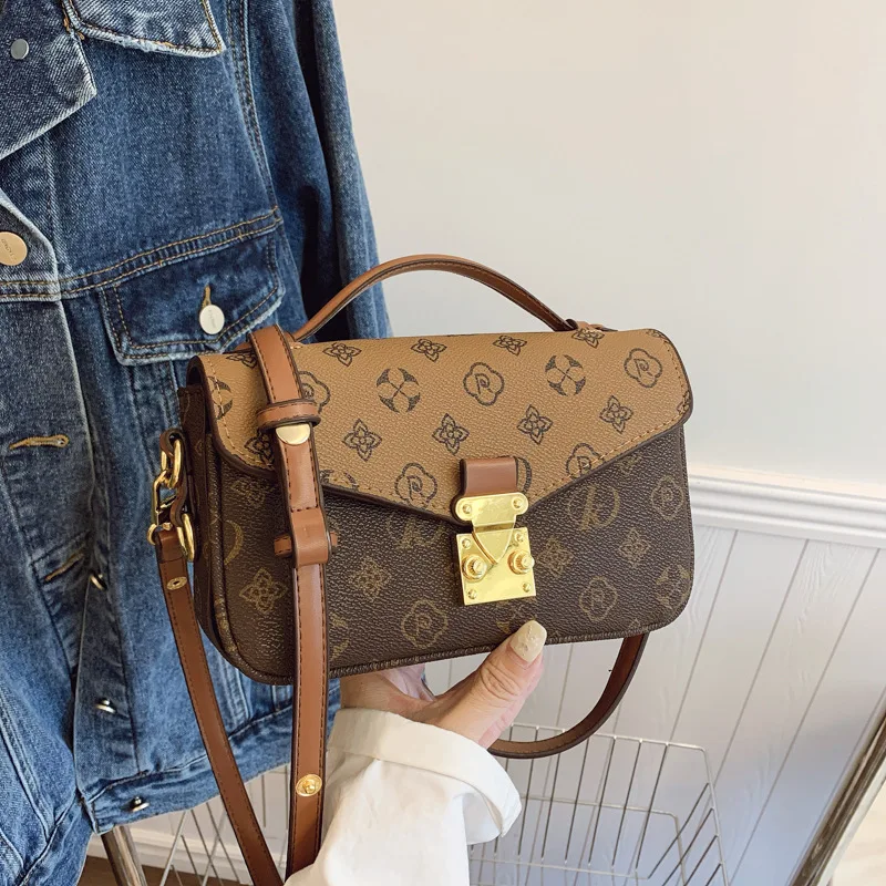 

Винтажная квадратная сумка 2025 года, модная женская сумка через плечо, минималистичная сумка через плечо, универсальная сумка «день-ночь», текстурированная