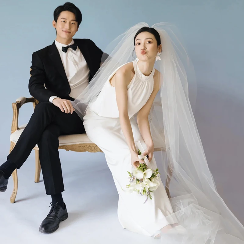 

Элегантное простое свадебное платье из мягкого атласа белого цвета с вырезом на шее, для выездной церемонии, маленького размера, легкое свадебное платье для невесты.