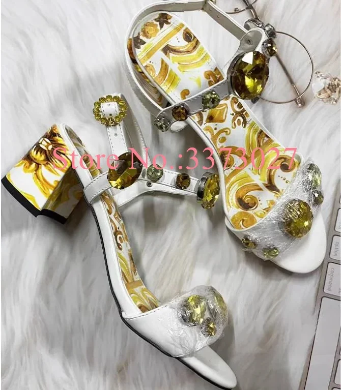 

Fashion Chunky Heel Crystal Lady Sandals New Mixed Color Diamond Beach High Heel Sandals Woman Sexy Office Dress Shoes