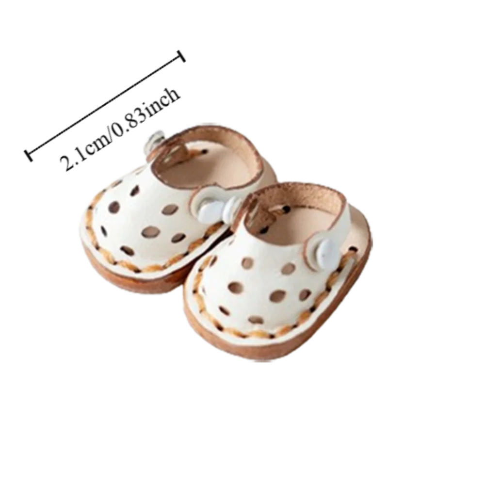1 paire de Mini chaussures de poupée, sandales Ob11, chaussures faites à la main, habillage en cuir de vache, chaussures de poupée à trous décontractées, Mini sandales mignonnes, bottes Holala pour filles