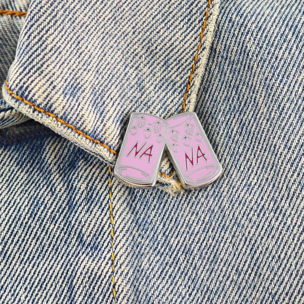 Anime NANA Brosche Rosa Erdbeer-Glasbecher Anstecknadel Ai Yazawa Shojo Manga Abzeichen Kawaii Fan-Schmuck Geschenk – Detail 5