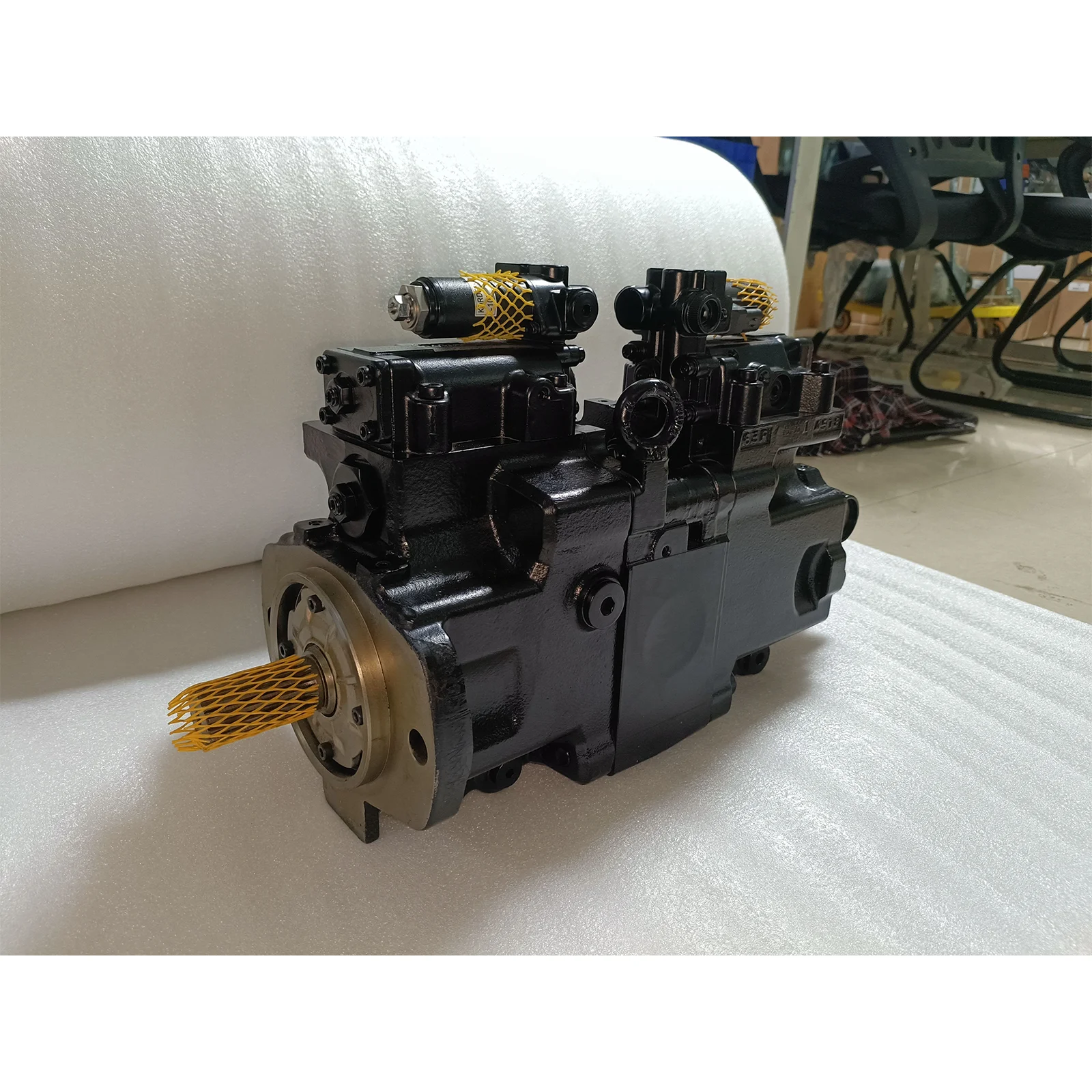 Factory Customization Swash Plate Type Axial Piston Pump K7V63DTP1X9R-OE13 Hydraulic Pump K7V Full Series Hydraulic Piston Pump