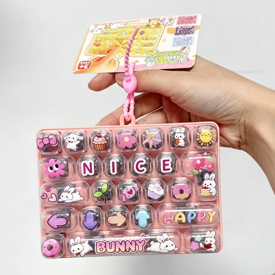 26-Key Fidget Button Keychain, Cute Decompression Toy & Bag Hanging Ornament, Fun Stress Relief Pendant for Children