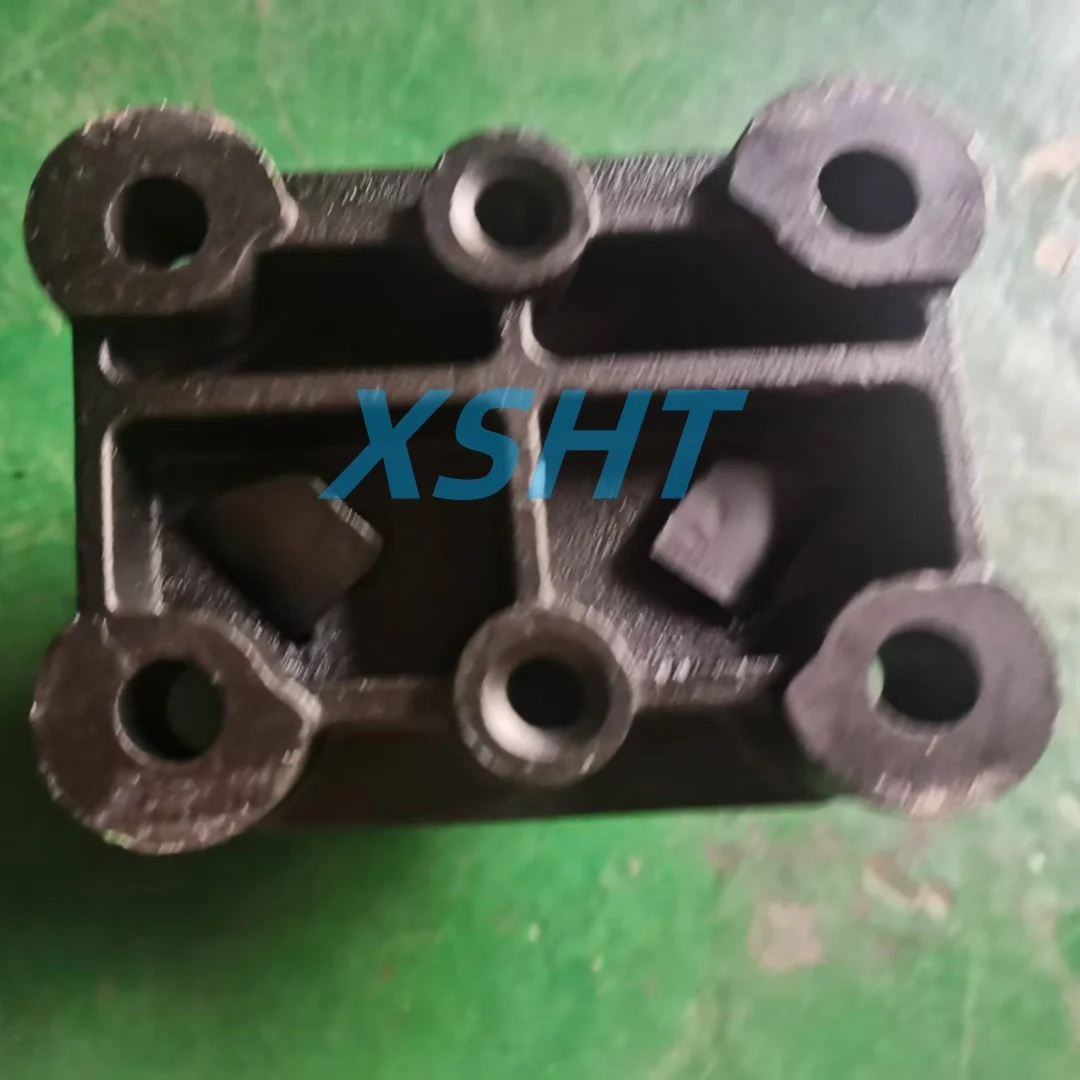 For Shacman DZ98149590402 Rear Engine Damper Block- Rear Suspension Mounting Assembly- Heavy Duty Truck Engine Rear Support Base