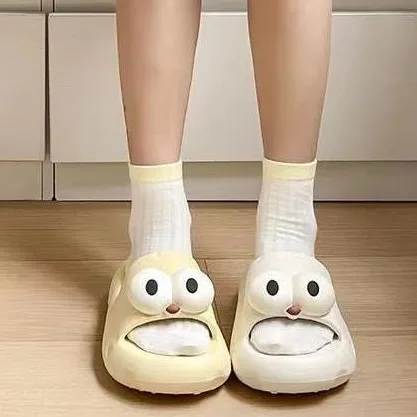 Slippers with a feeling of stepping on poop, women's summer cartoon cute cheese big eyes, couple's home anti slip cool slippers