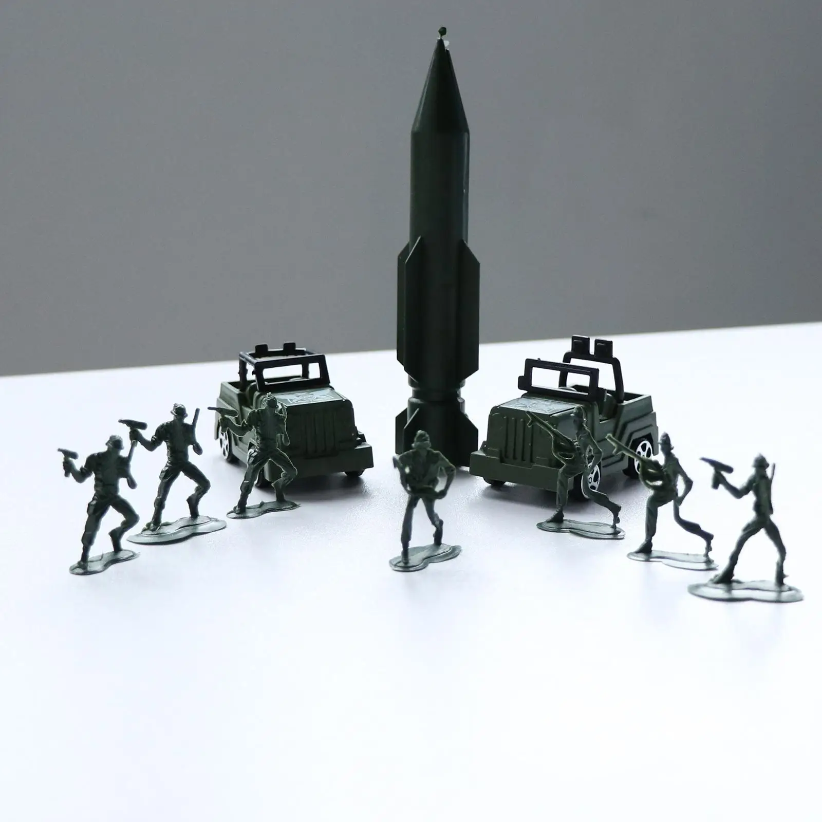 307 PCs Army Men Action Figures Army Toys, Playset,Toy Tanks, Warplanes, Station, Soldier Figures, Rocket, & Accessories