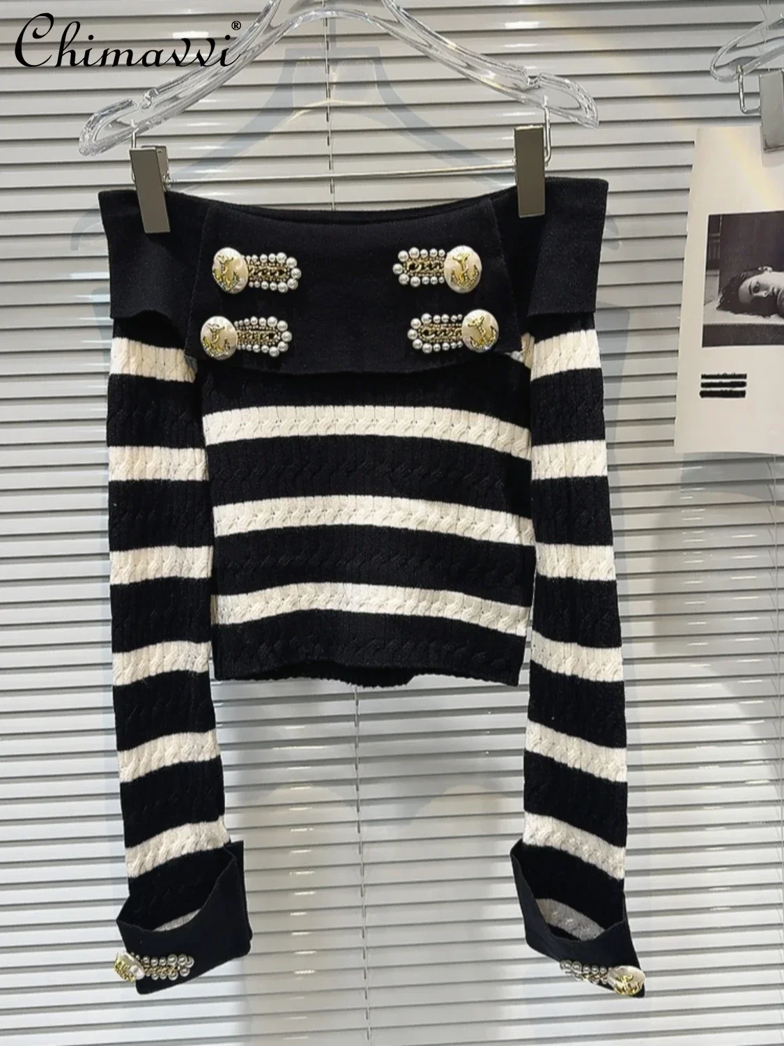 

Autumn New Fashion Off-Shoulder High-End Metal Buckle Beaded Pullover Sweater Heavy Striped Slim Elegant Long Sleeve Knitwear