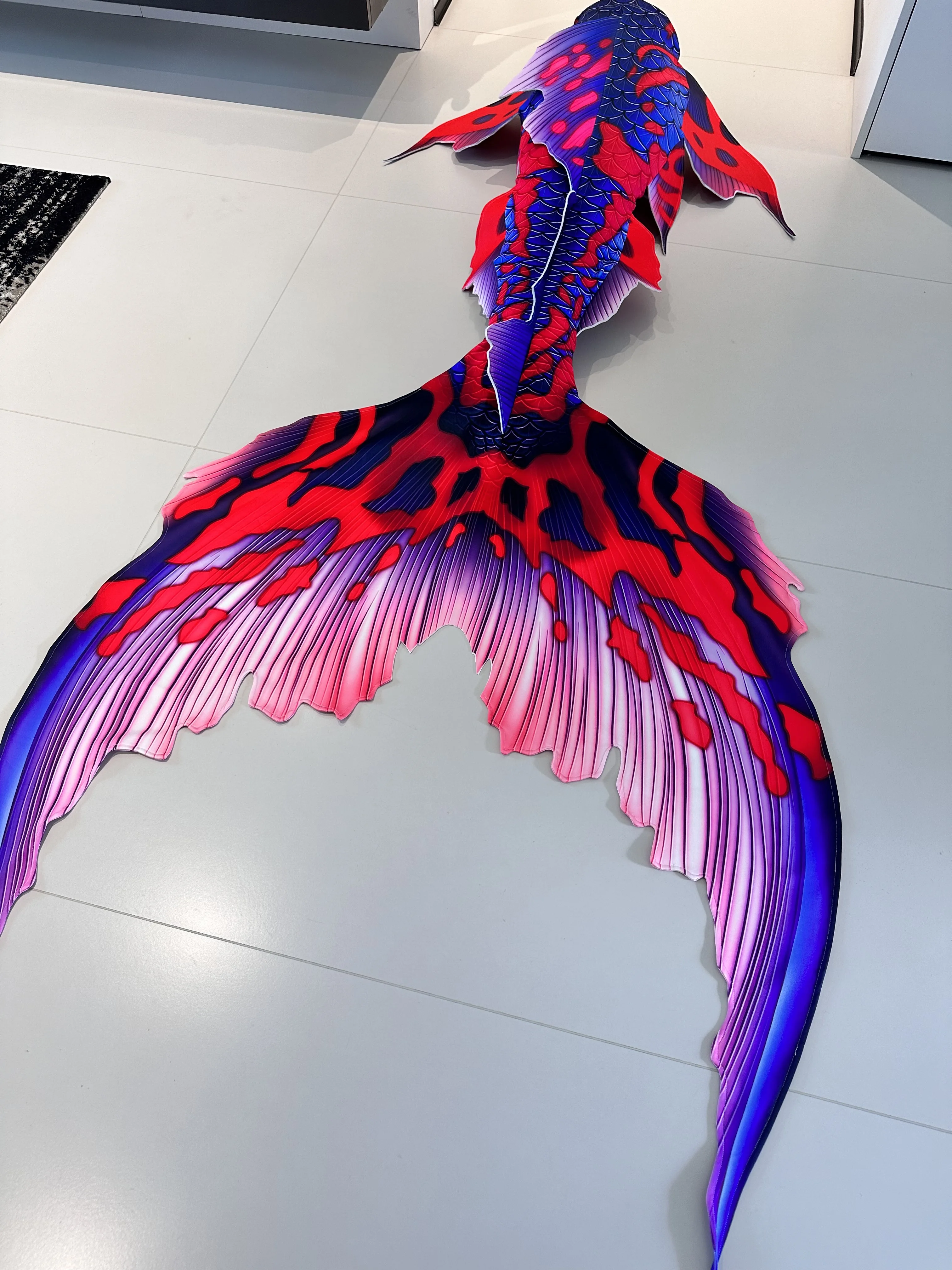 

Exquisite Mermaid Floating Veil Tail Mermaid Princess Underwater Performance Suit, Aquarium Diving Training Fish Tail Swimsuit