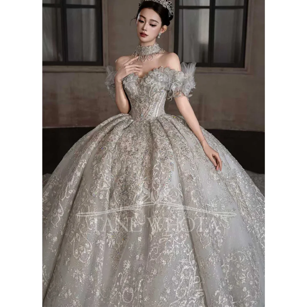 

Luxury Off Shoulder Beading Sequined Ball Gown Wedding Dress Sweetheart Customized Sexy