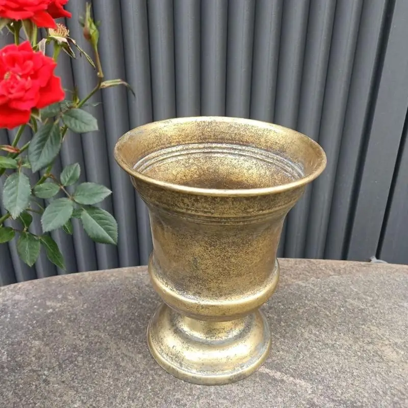 62KD Antique Iron Flower Vase Farmhouse Planter Home Decors for Housewarming Event