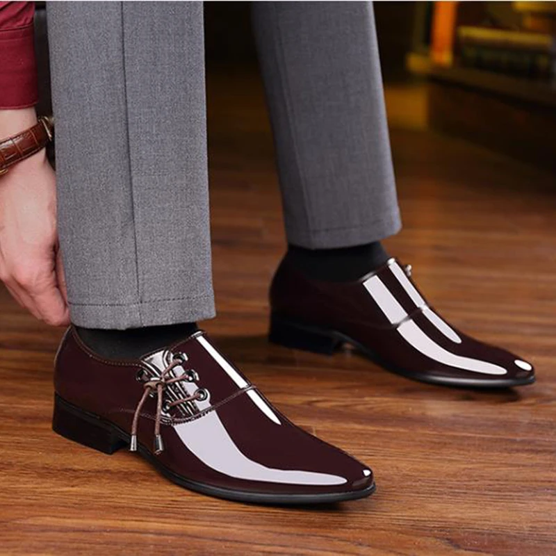 Men's Casual Leather Shoes Bright Casual Mens Dress Shoes Men Business Dress Leather Shoes  Pointed Toe Slip-On Men Wedding Shoe