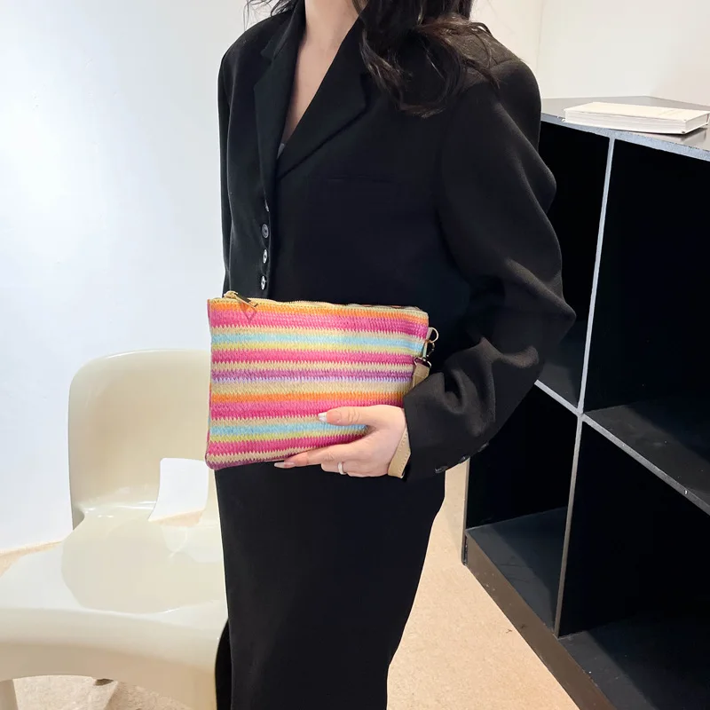 

Vintage Hand Woven Clutch Bag Colourful Money Beach Long Bag Handmade Casual Portable Elegant Exquisite for Weekend Vacation