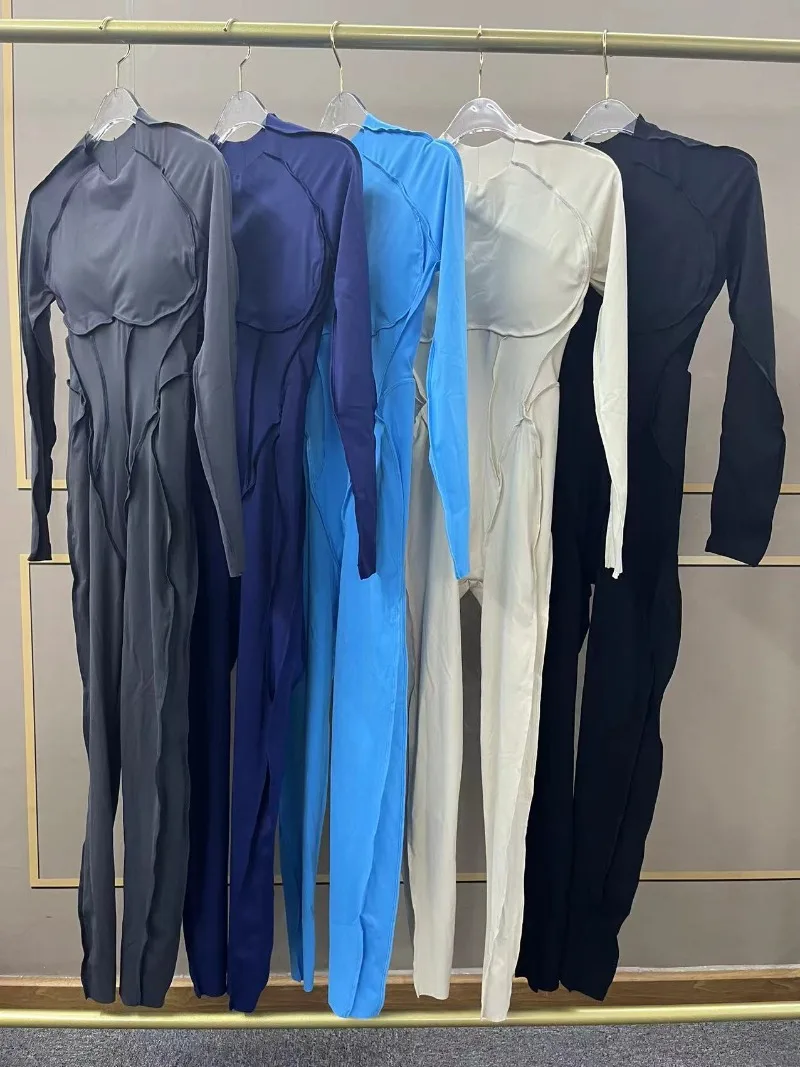 2025 Autunno Inverno Donna Solid Yoga Tute intere Sexy Backless O Collo Manica lunga Slim Allenamento Fitness Tute Abbigliamento sportivo