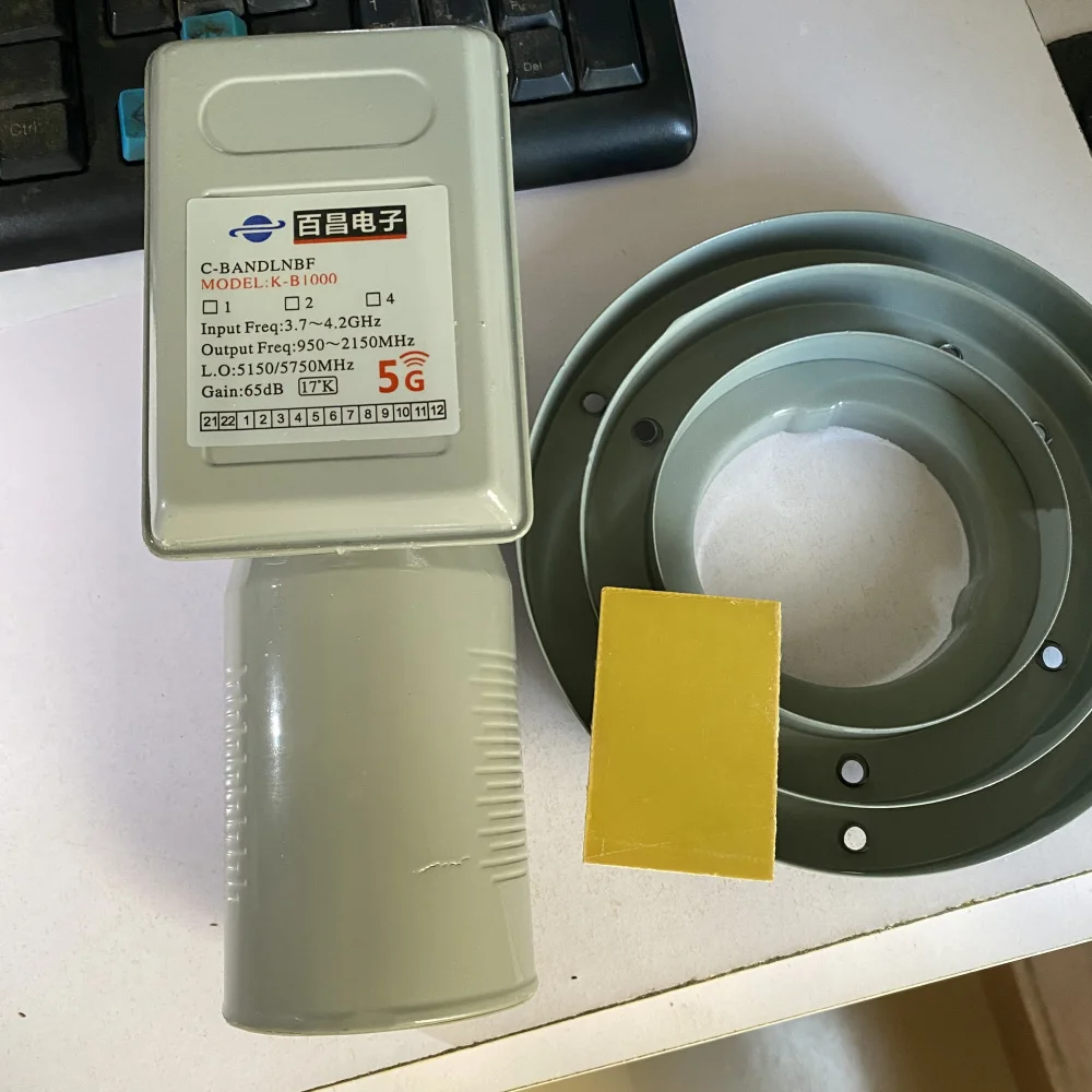 Universal C Band LNB Dual Polarization Local Oscillator Single Solution LNBF  with Holder  Plate for Satellite Reception