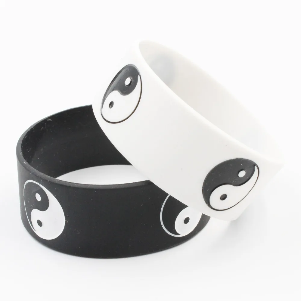 Brazalete de Banda Ancha, Brazalete de Silicona Blanco y Negro con Diseño de Tai Chi, Pulsera, Accesorio de Moda Popular, Regalo para Amigos y Fanáticos