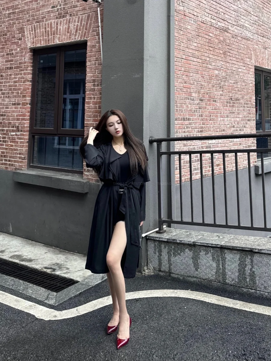 

Классическая винтажная тонкая шифоновая ветровка средней длины с длинными рукавами, приталенная, с защитой от солнца